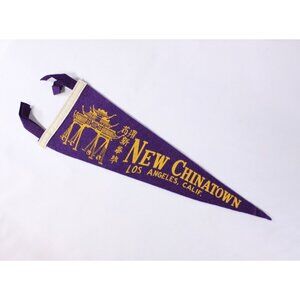 Vintage 18" New Chinatown Los Angeles felt pennant, tourist pennant souvenir,